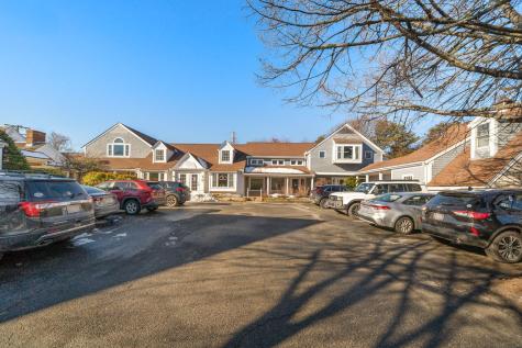 6 Munson Meeting Way Chatham MA 02633