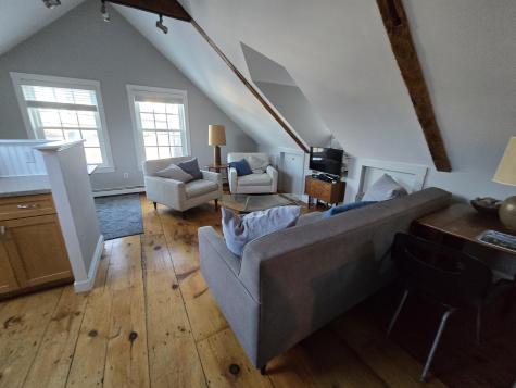 374 Commercial Street Provincetown MA 02657