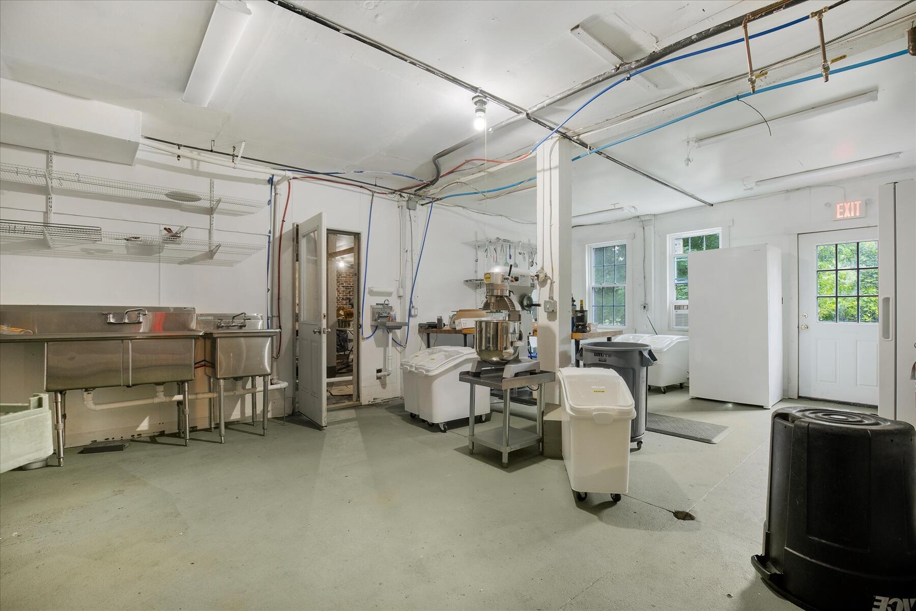 70 W Main Street Wellfleet MA 02667