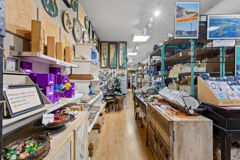 193 Commercial Street Provincetown MA 02657