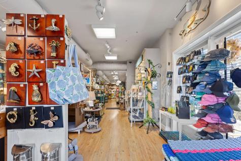 193 Commercial Street Provincetown MA 02657