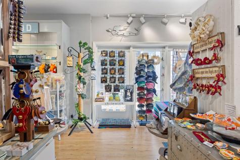 193 Commercial Street Provincetown MA 02657