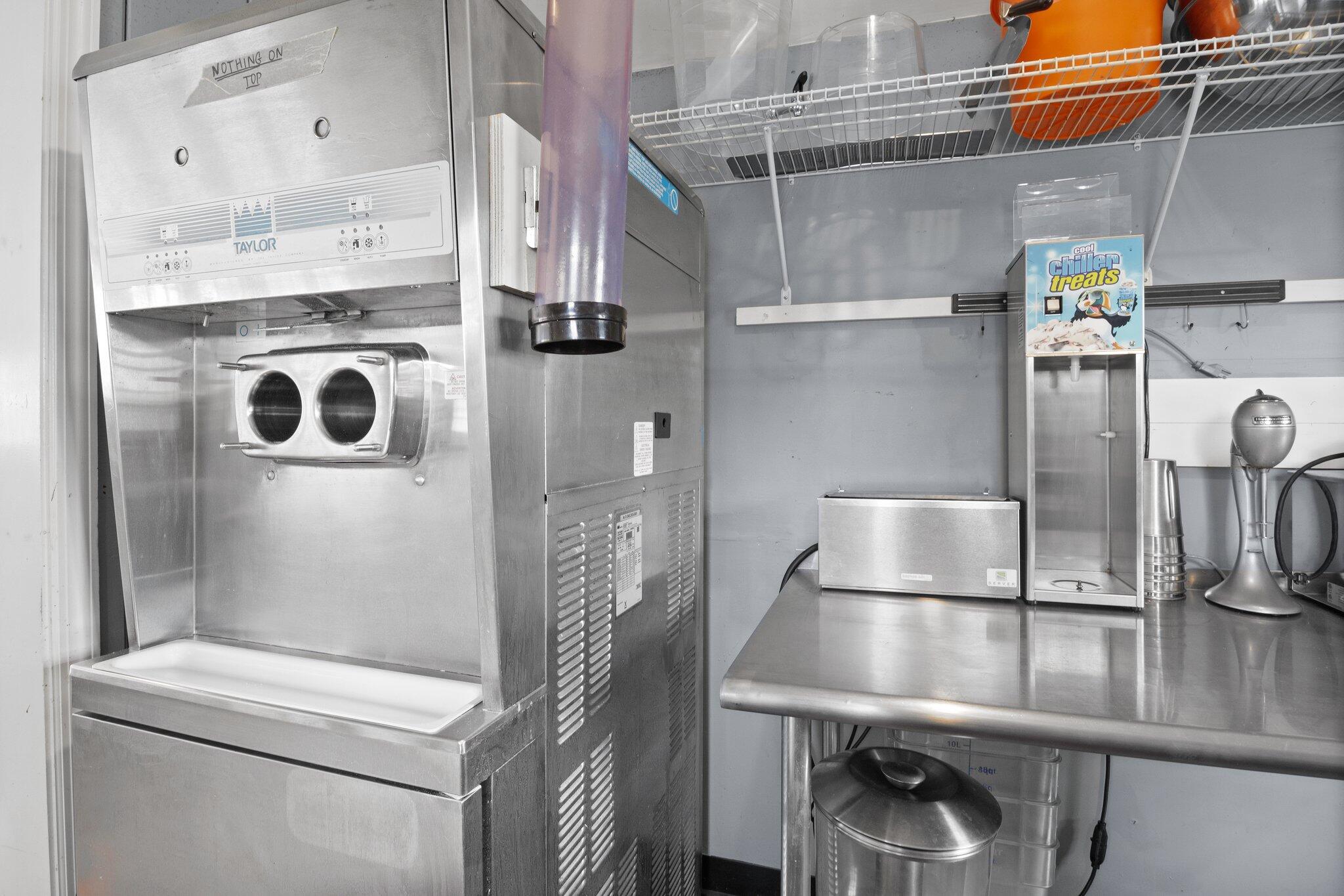 15 Sea Street Dennis MA 02639