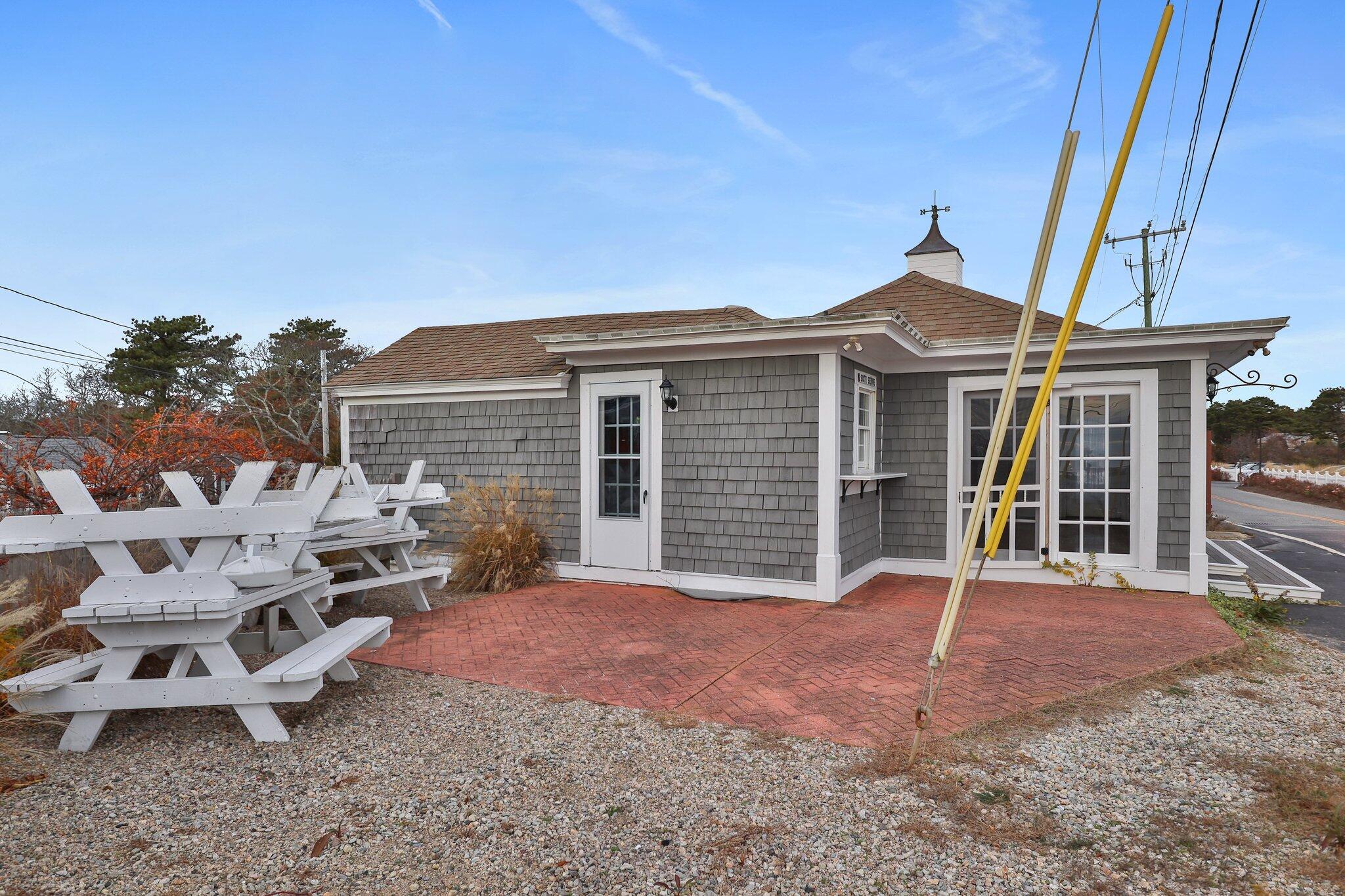 15 Sea Street Dennis MA 02639
