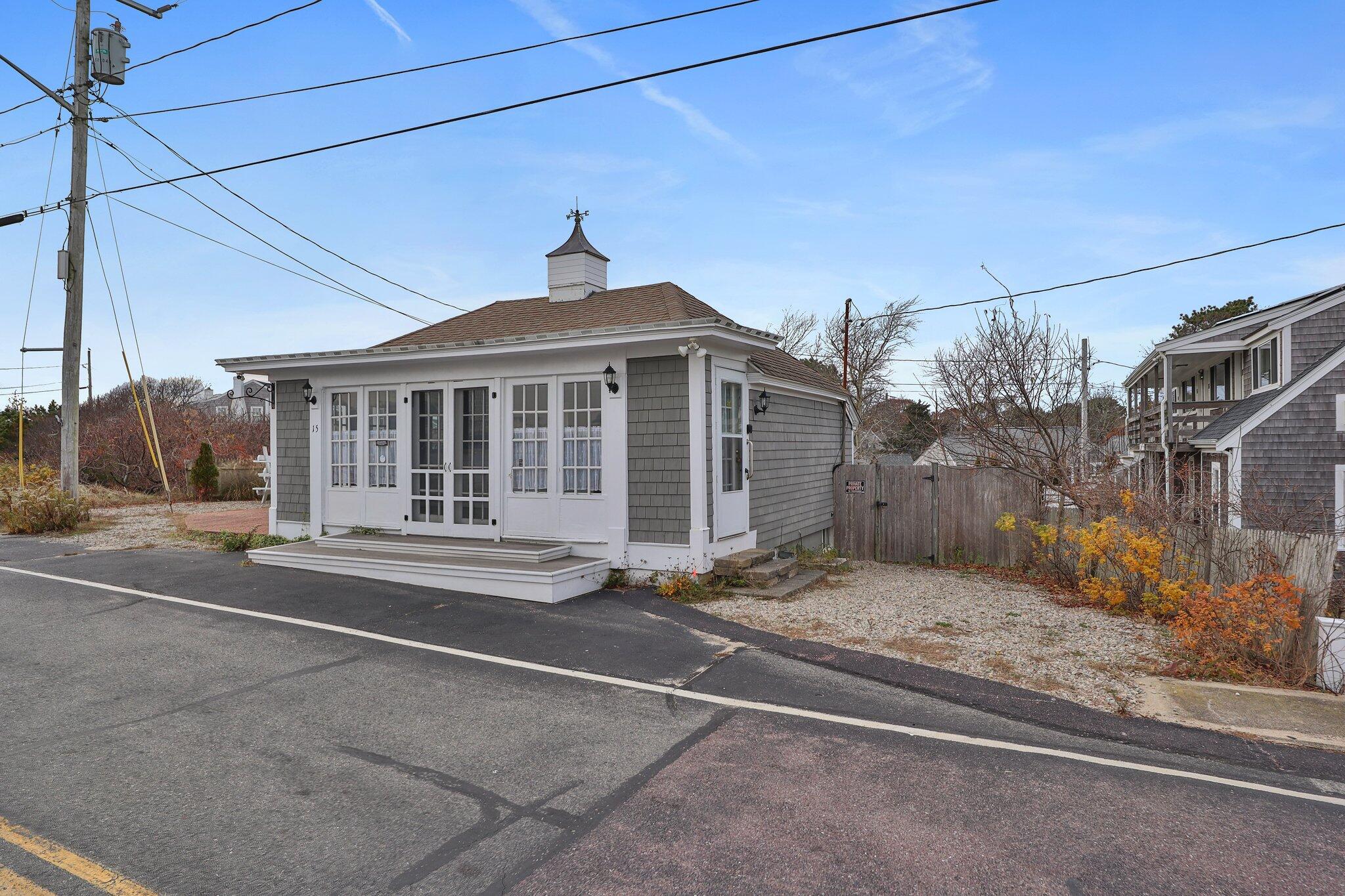 15 Sea Street Dennis MA 02639