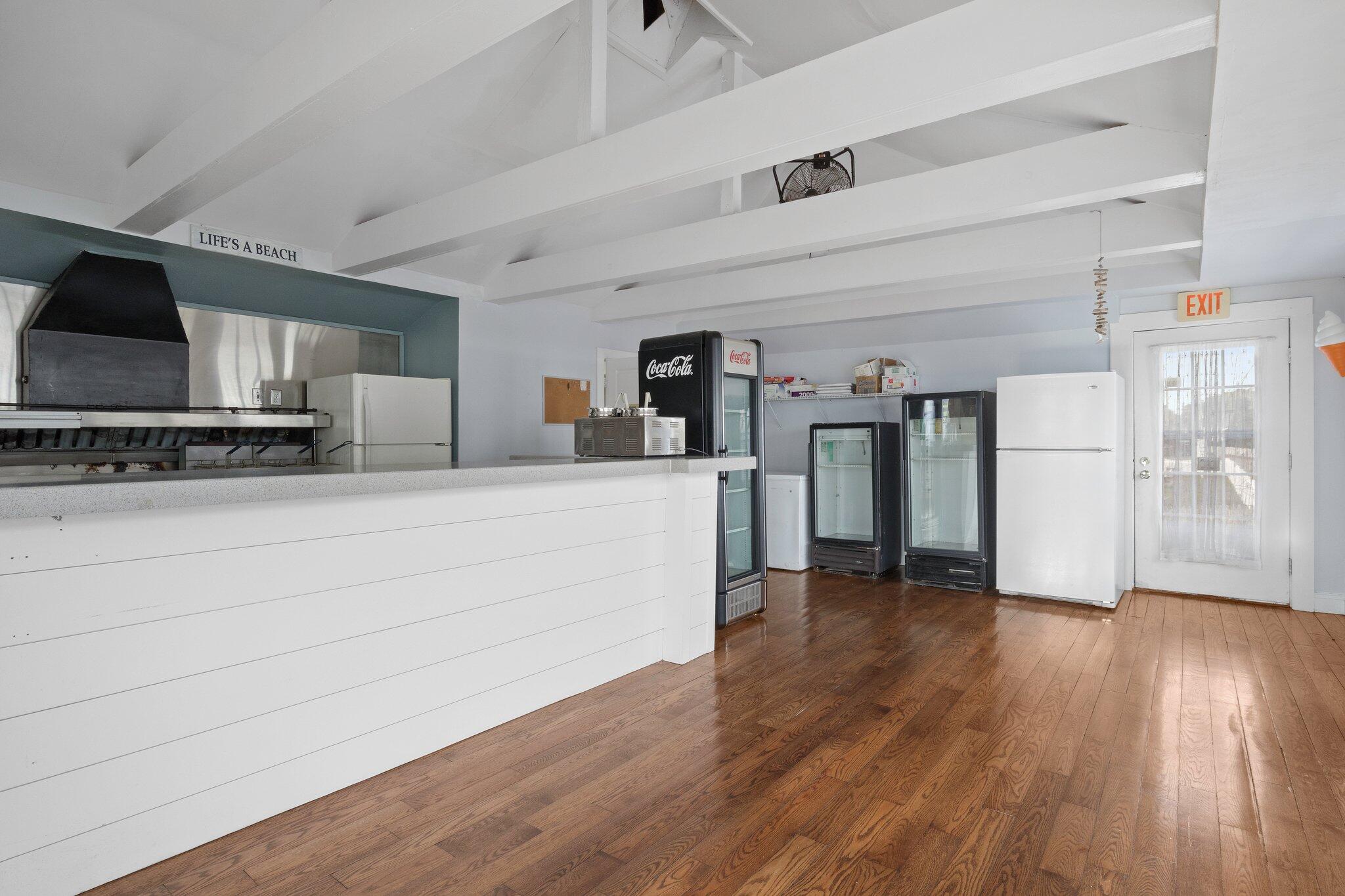 15 Sea Street Dennis MA 02639