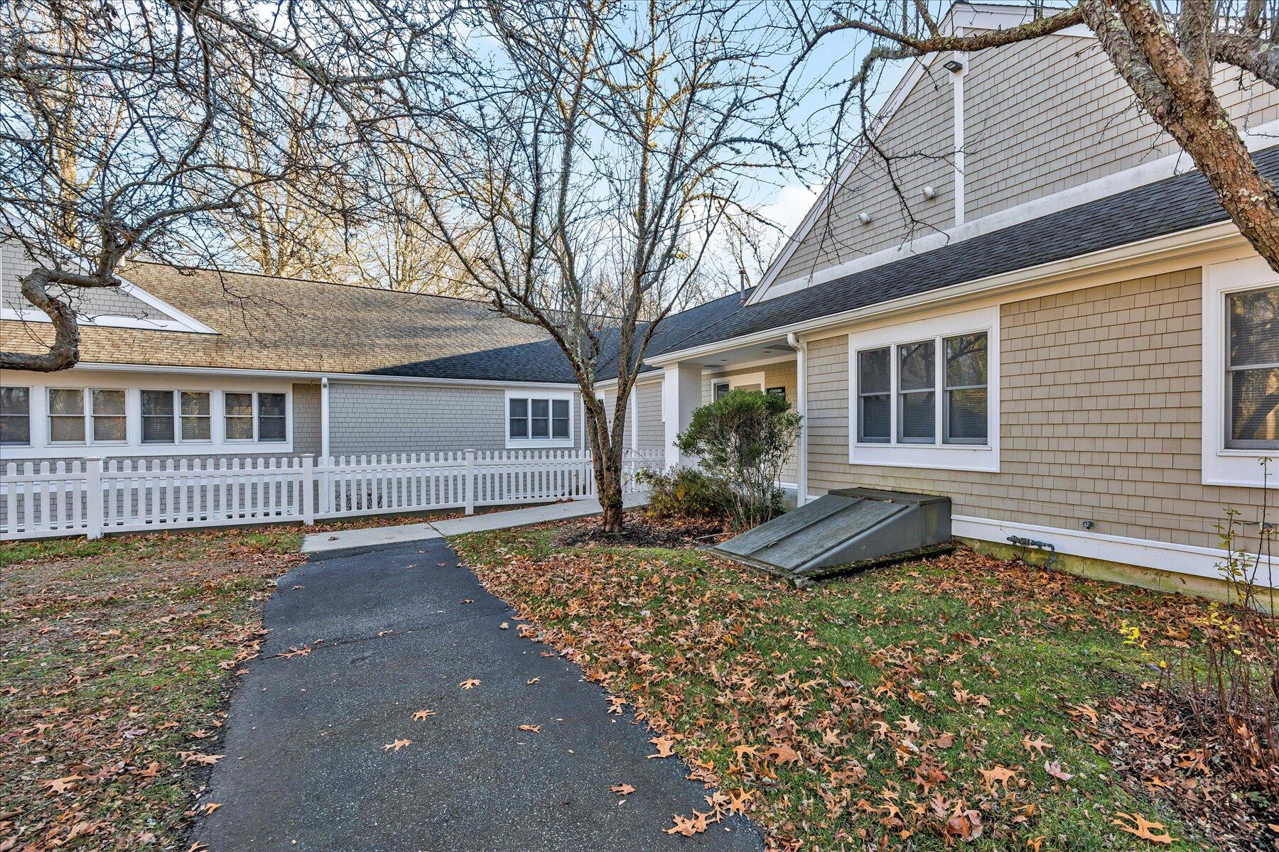 8 Cardinal Lane Orleans MA 02653