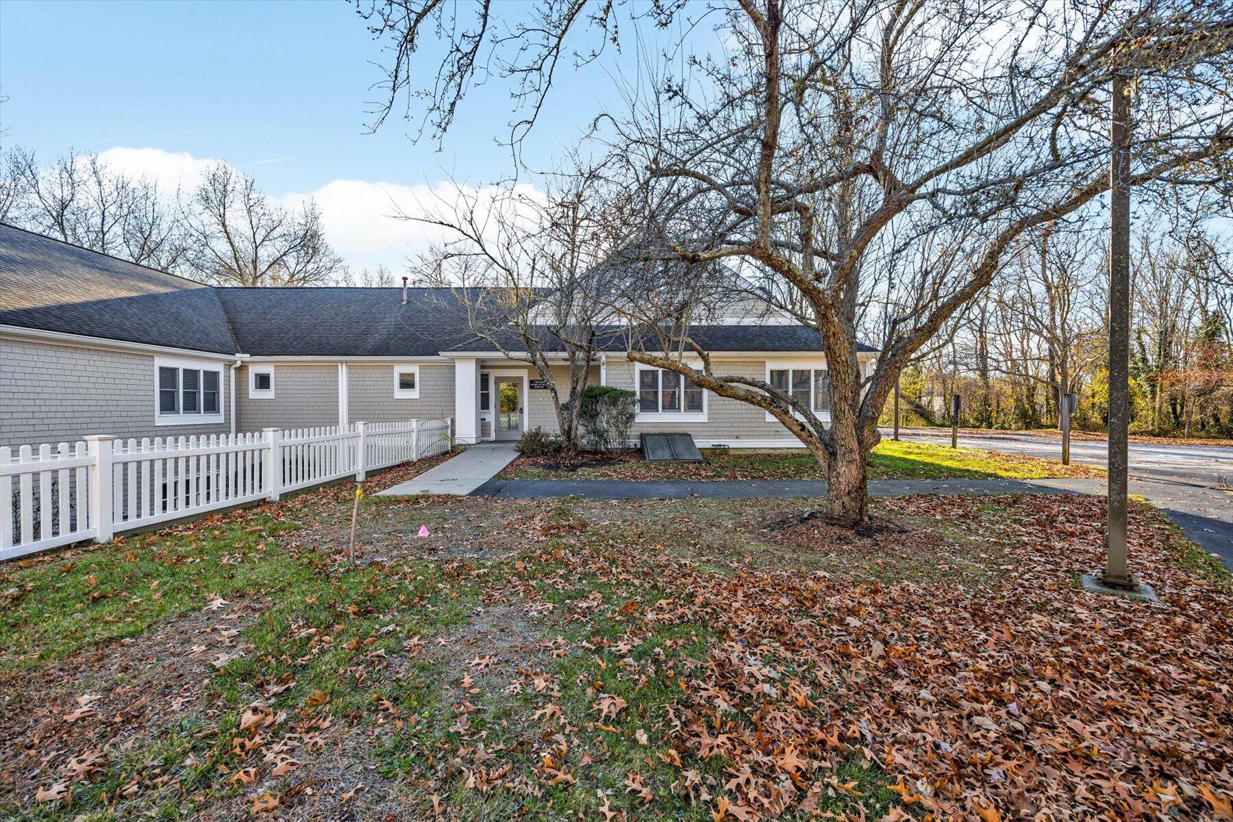 8 Cardinal Lane Orleans MA 02653