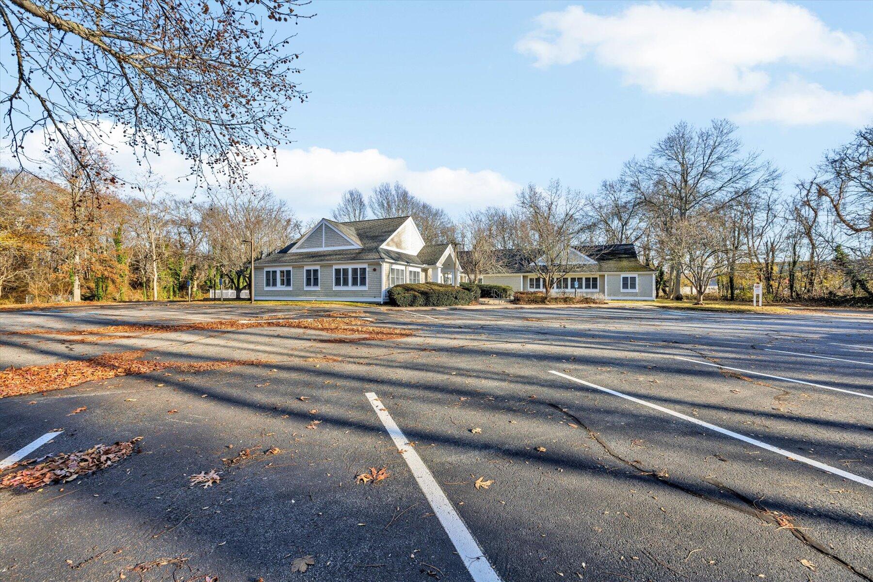8 Cardinal Lane Orleans MA 02653