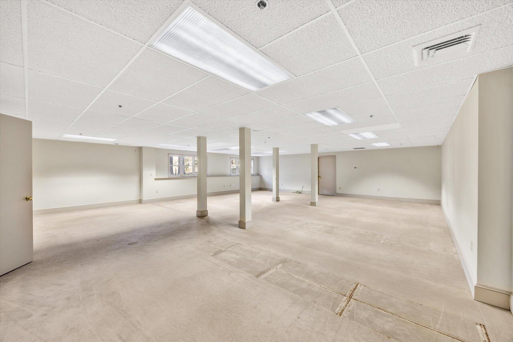 8 Cardinal Lane Orleans MA 02653