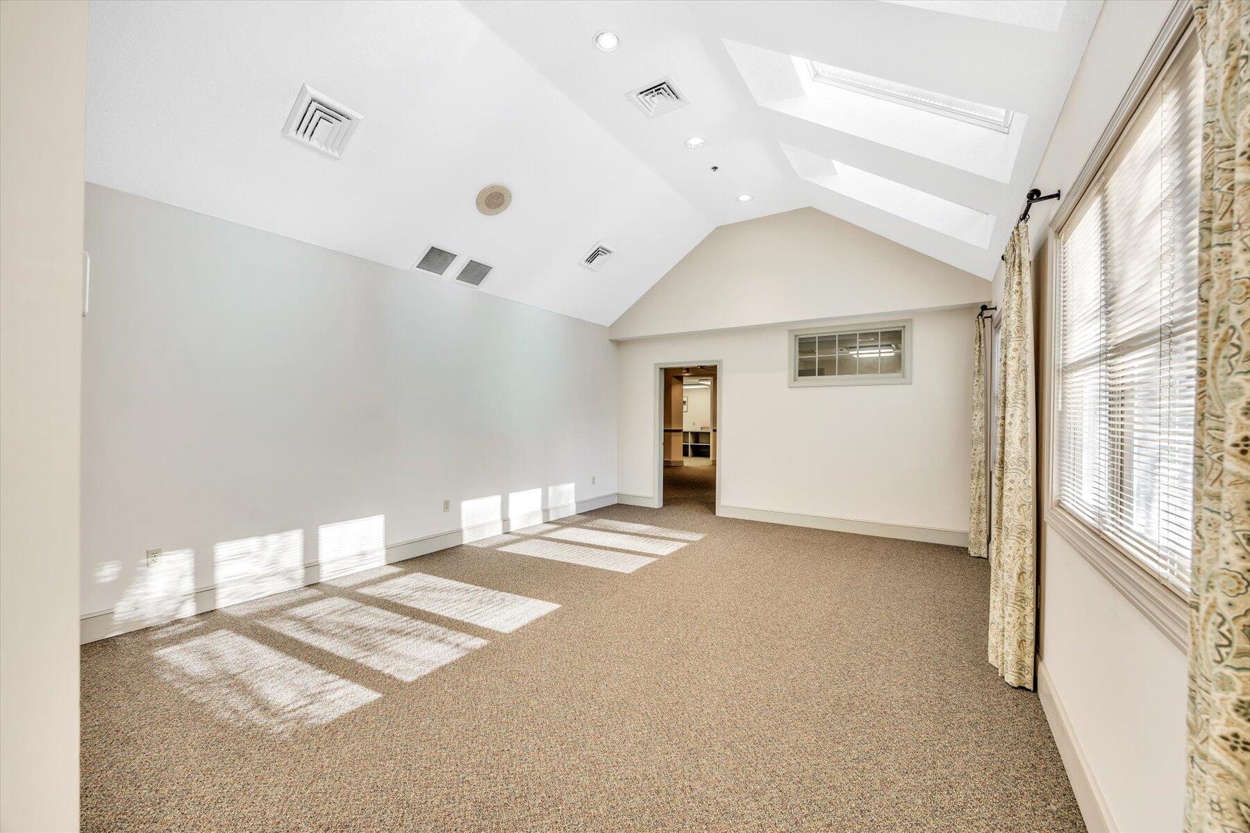 8 Cardinal Lane Orleans MA 02653
