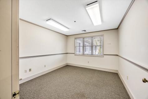 8 Cardinal Lane Orleans MA 02653