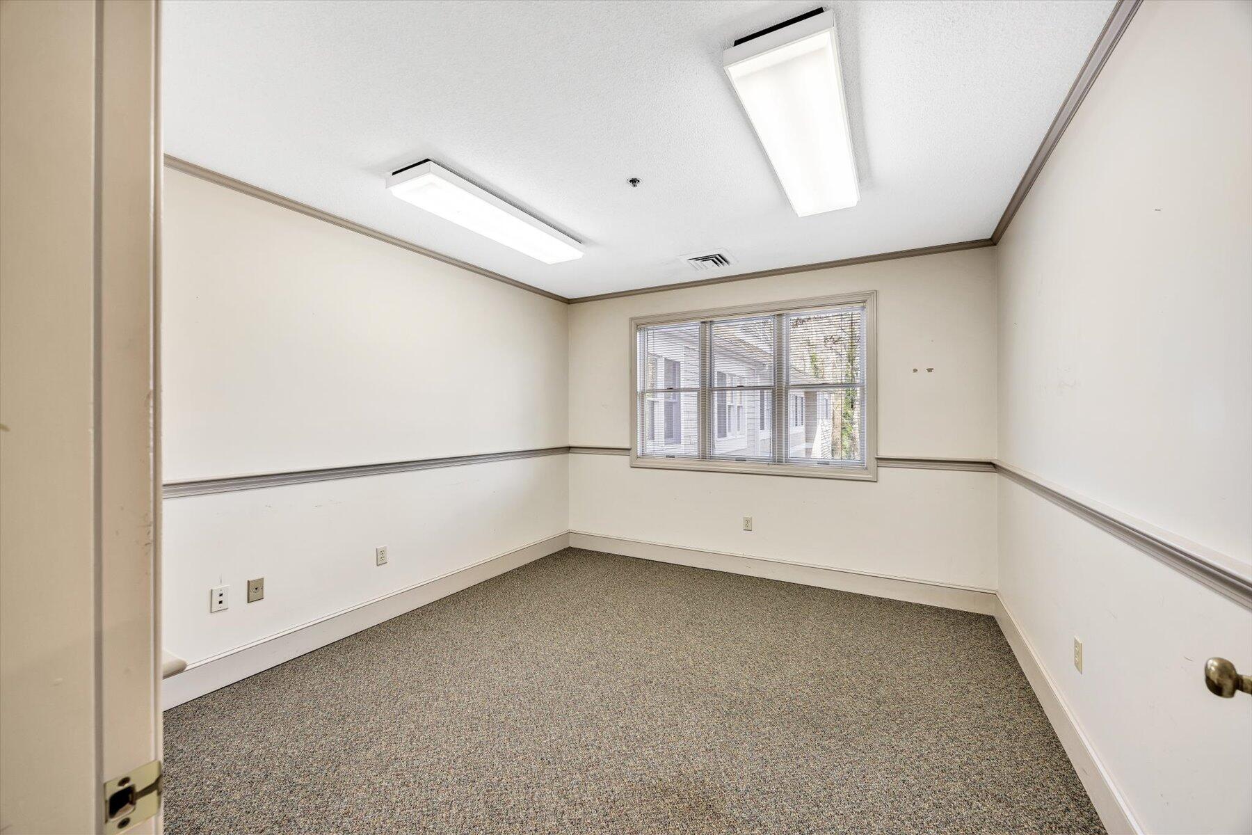 8 Cardinal Lane Orleans MA 02653