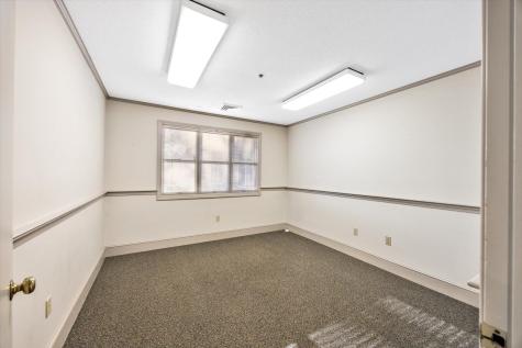 8 Cardinal Lane Orleans MA 02653