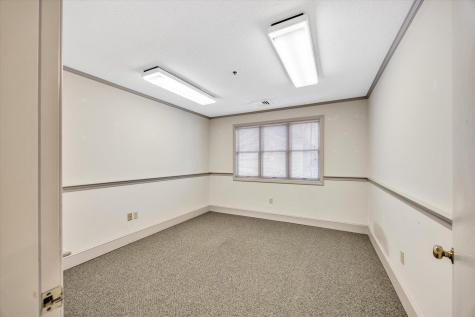 8 Cardinal Lane Orleans MA 02653