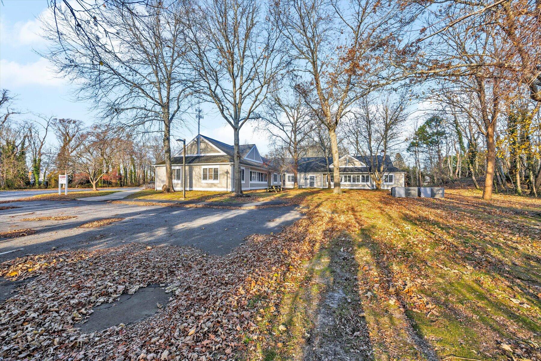 8 Cardinal Lane Orleans MA 02653