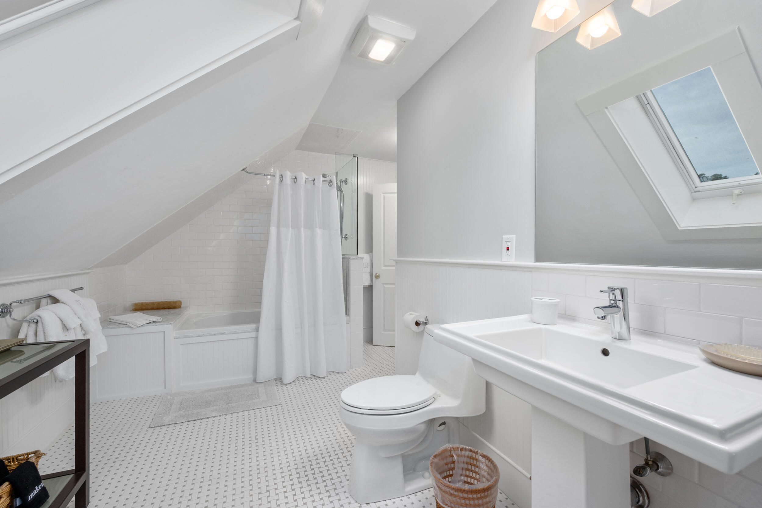 77 Main Street Yarmouth Port MA 02675