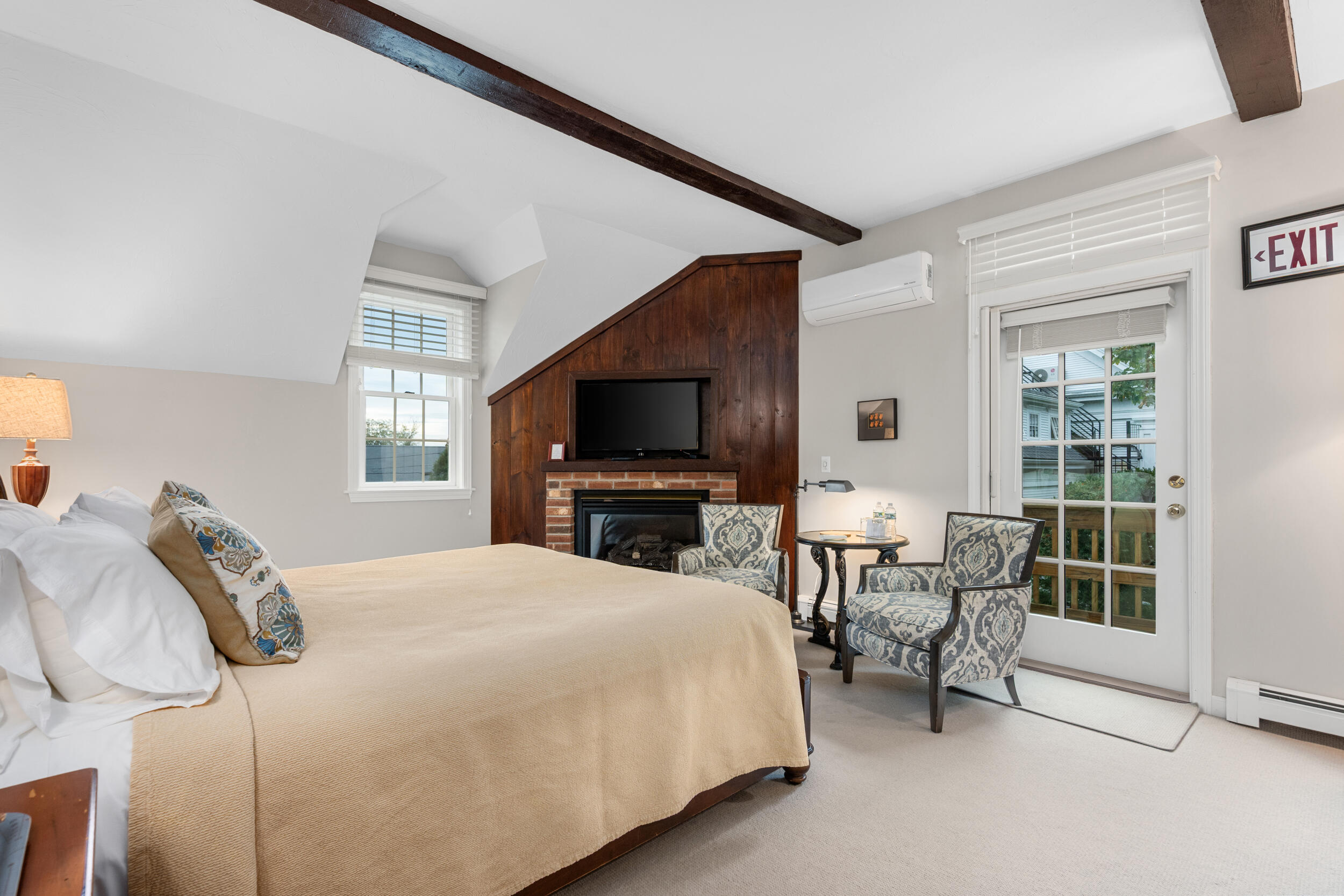77 Main Street Yarmouth Port MA 02675