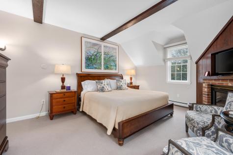 77 Main Street Yarmouth Port MA 02675