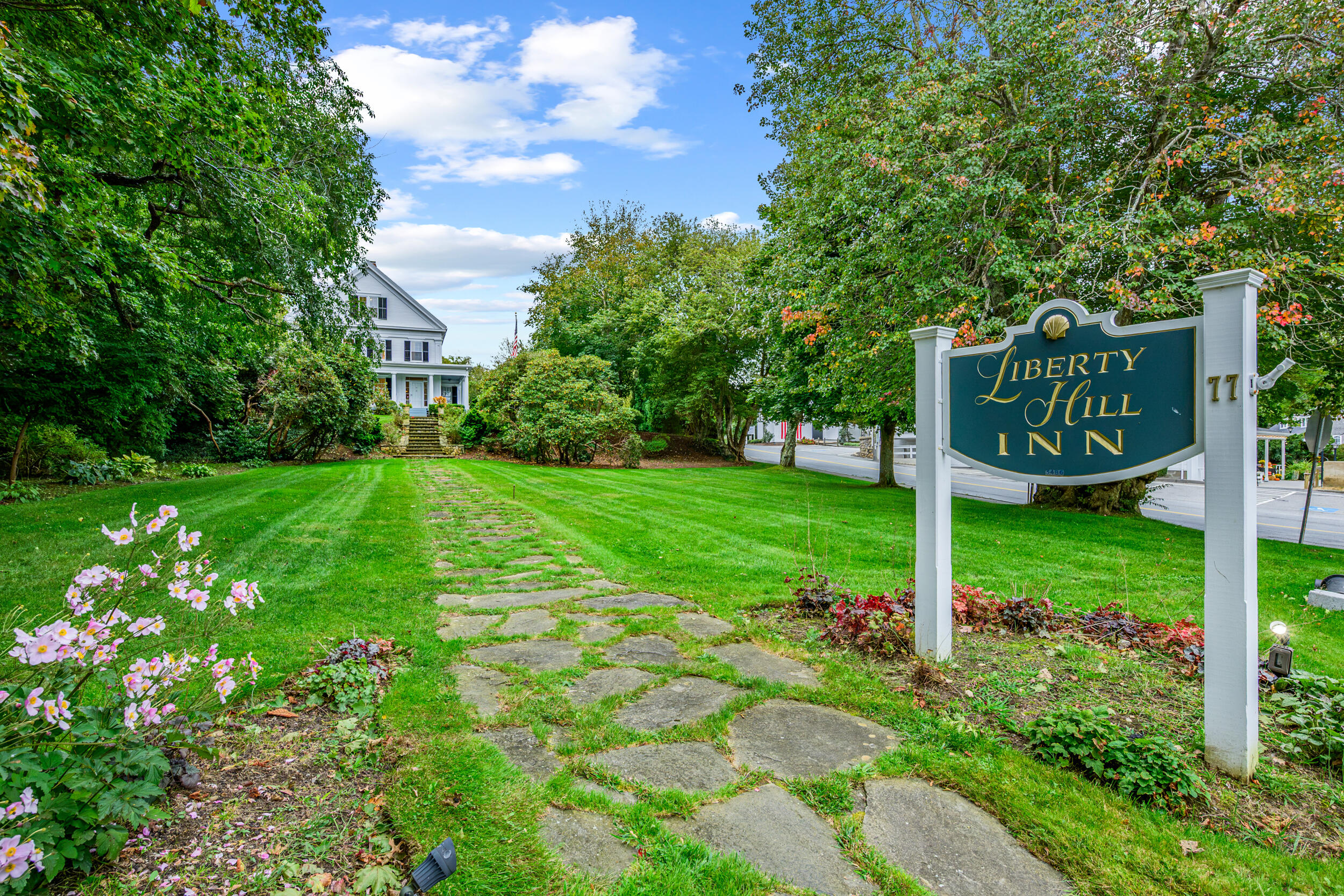 77 Main Street Yarmouth Port MA 02675