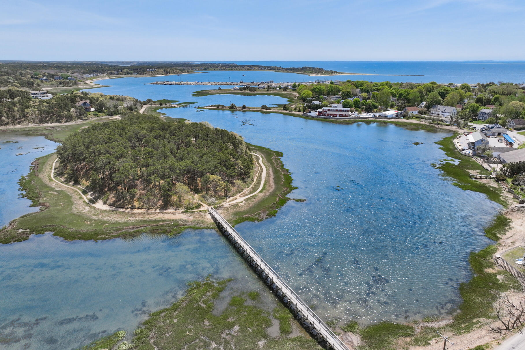 20 Bank Street Wellfleet MA 02667