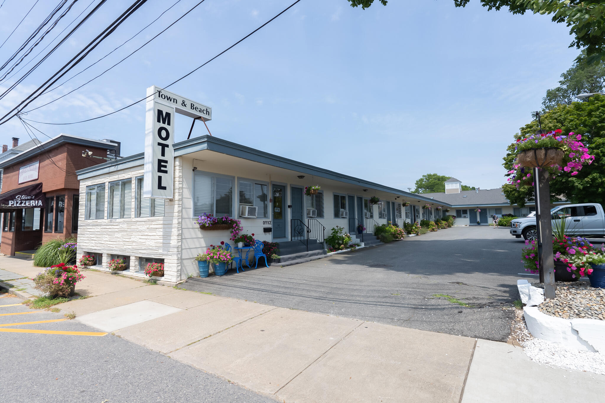 382 Main Street Falmouth MA 02540