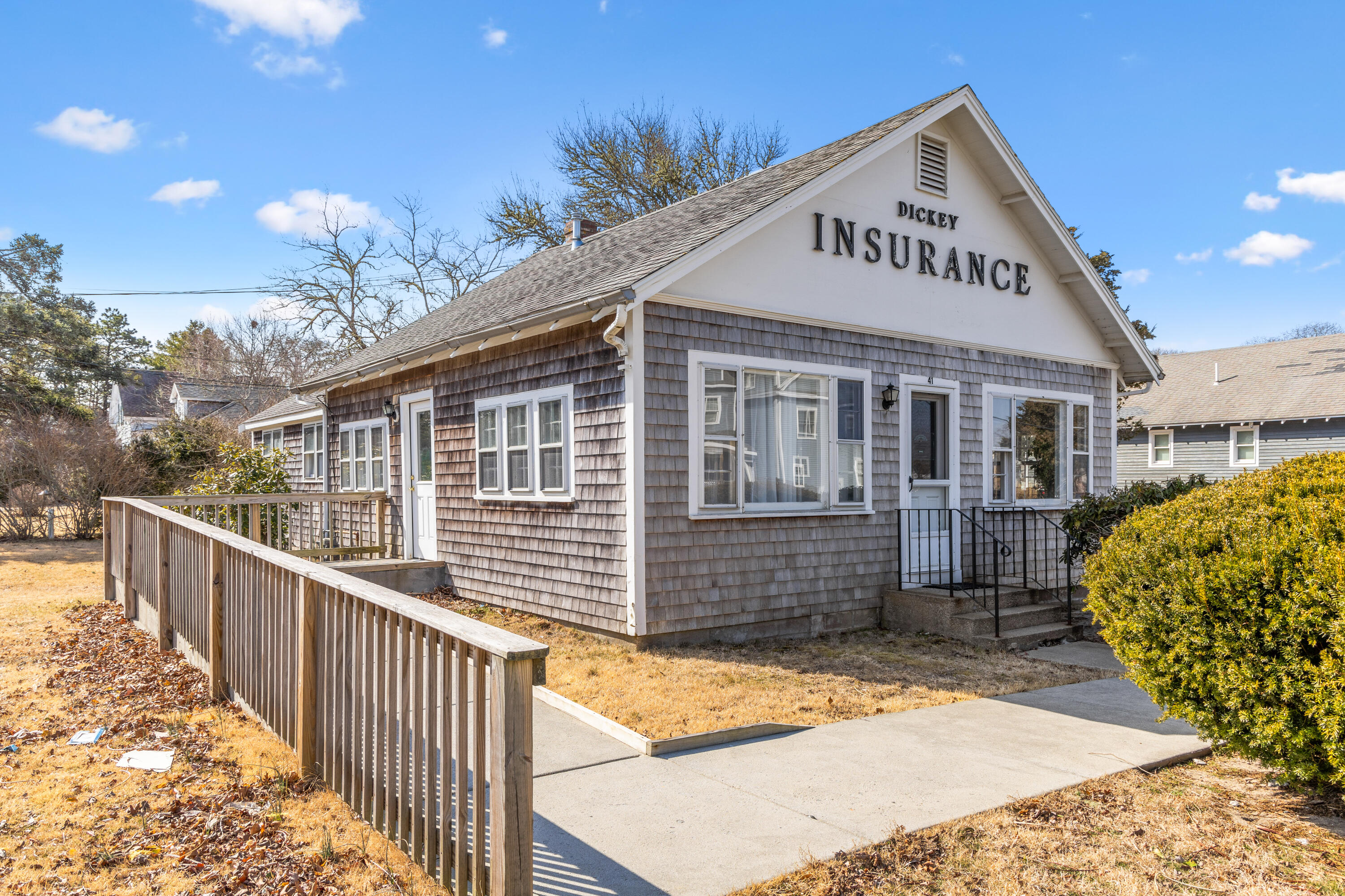 41 Hall Street Dennis MA 02639