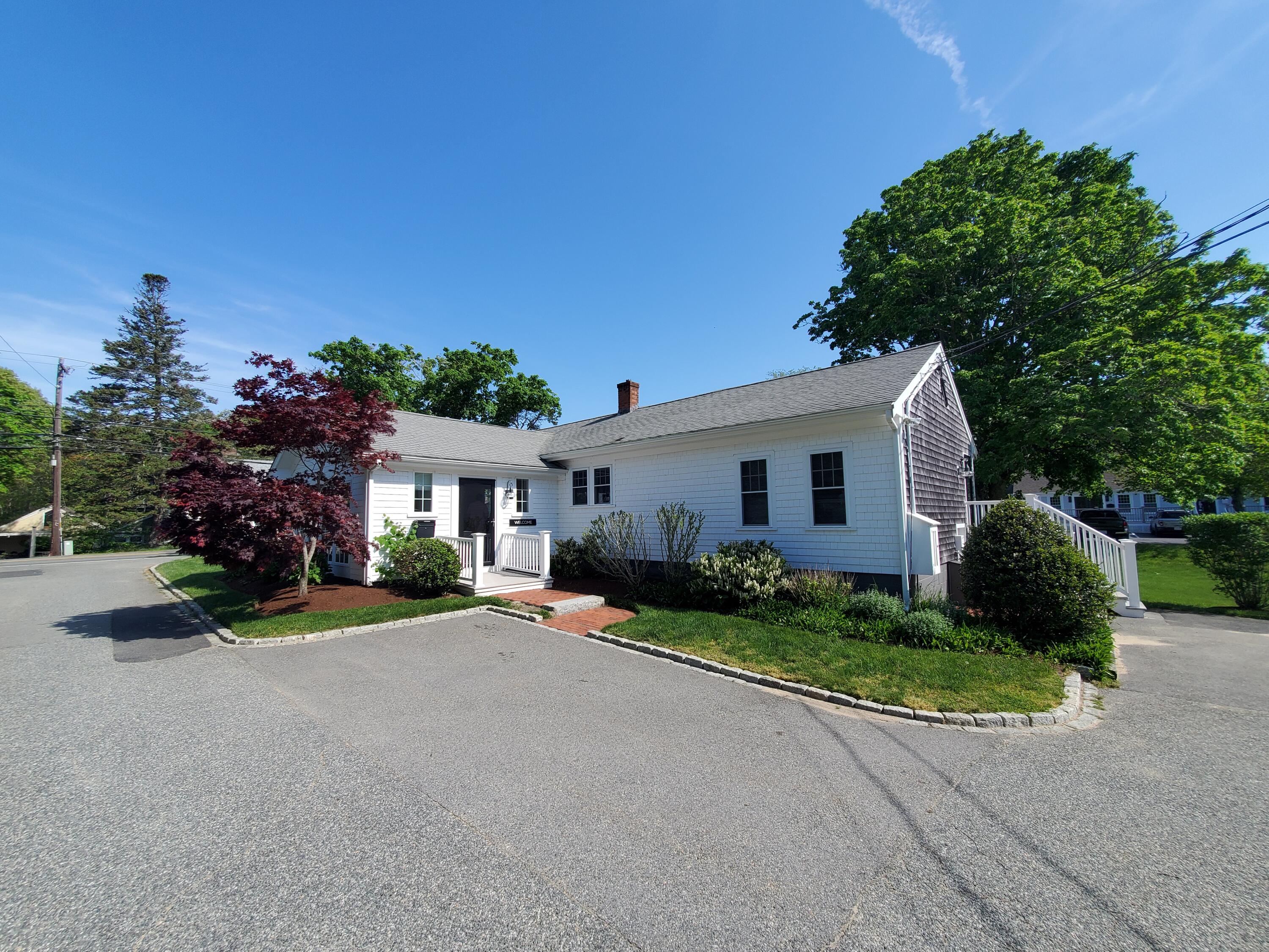 927-935 Ma-6a Yarmouth MA 02675