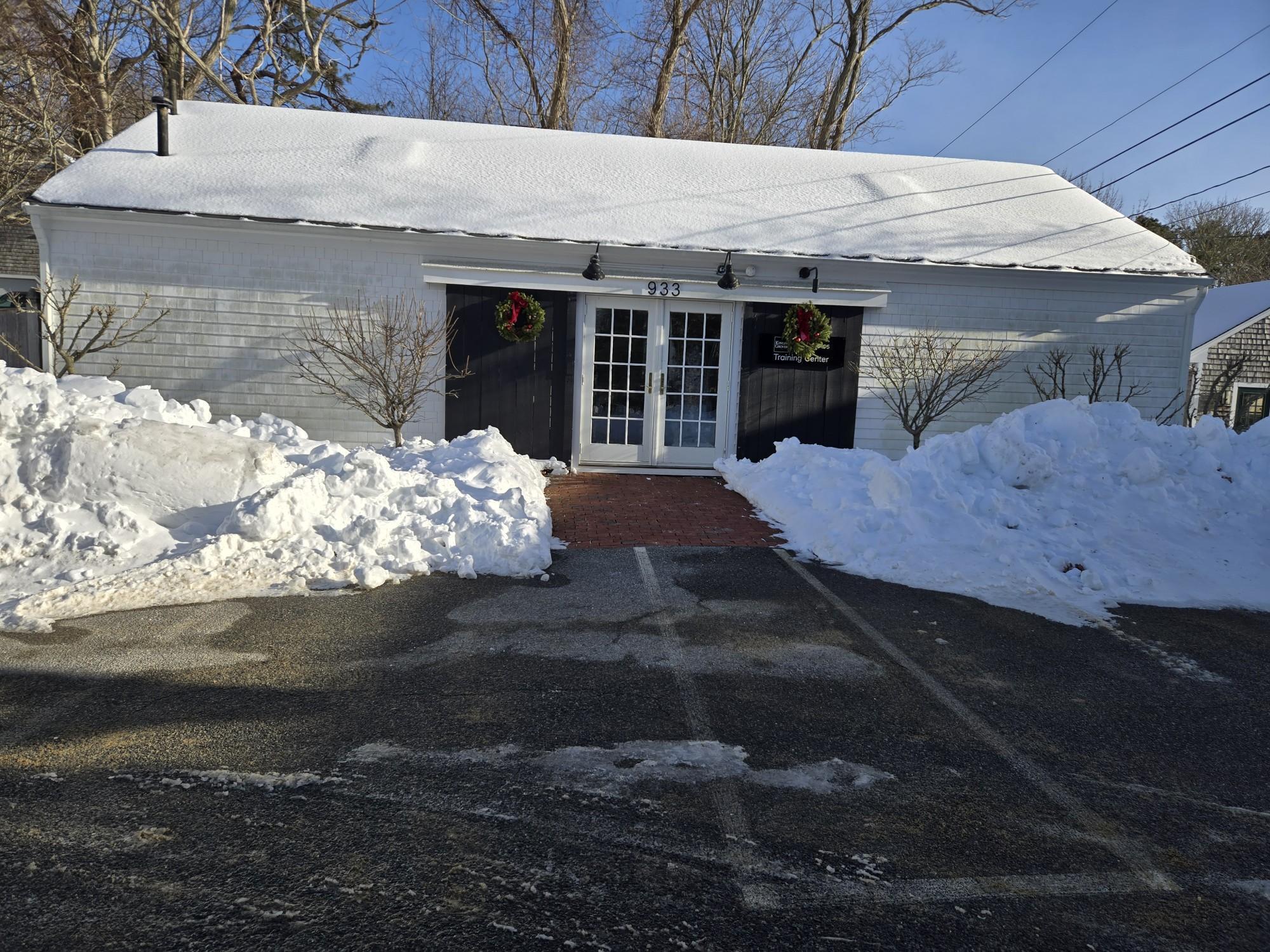 927-935 Ma-6a Yarmouth MA 02675