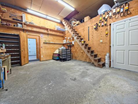 7 Colonel Drive Bourne MA 02532