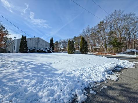 7 Colonel Drive Bourne MA 02532