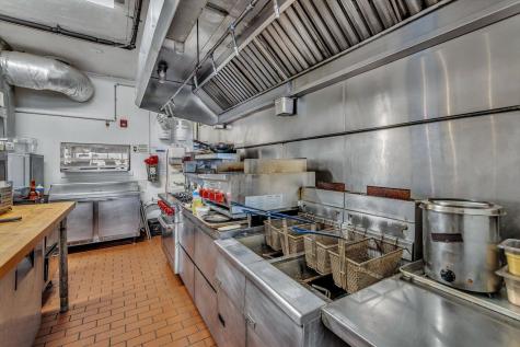 294 Main Street Barnstable MA 02601