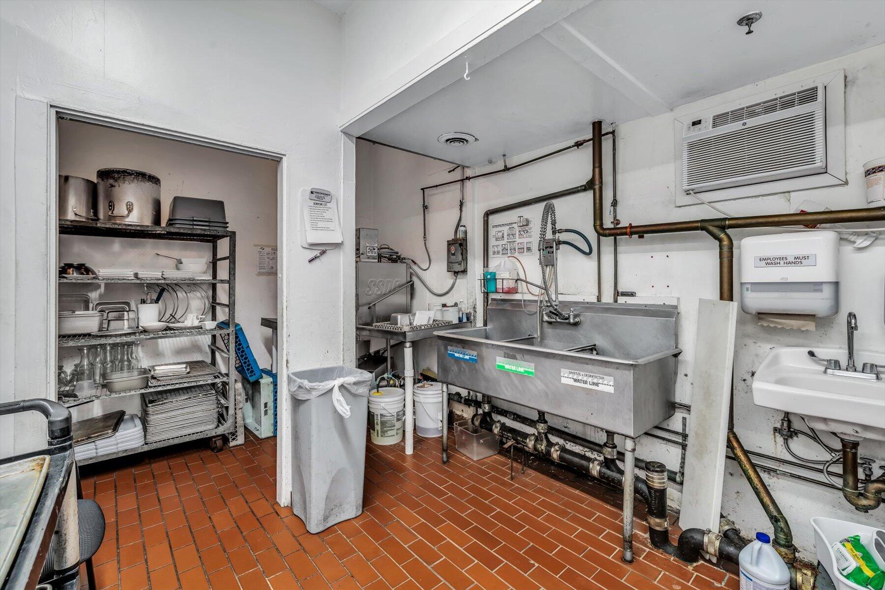 294 Main Street Barnstable MA 02601