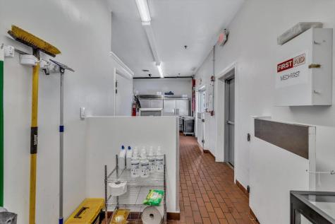 294 Main Street Barnstable MA 02601