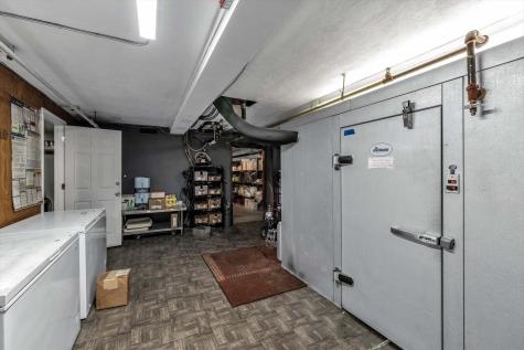 294 Main Street Barnstable MA 02601