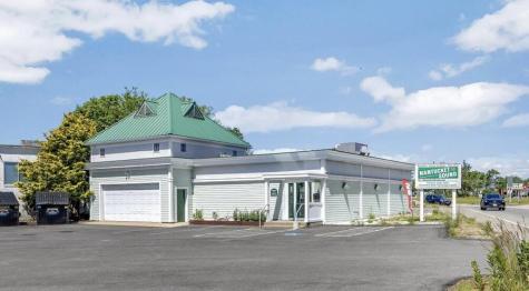 491 Iyannough Road Barnstable MA 02601