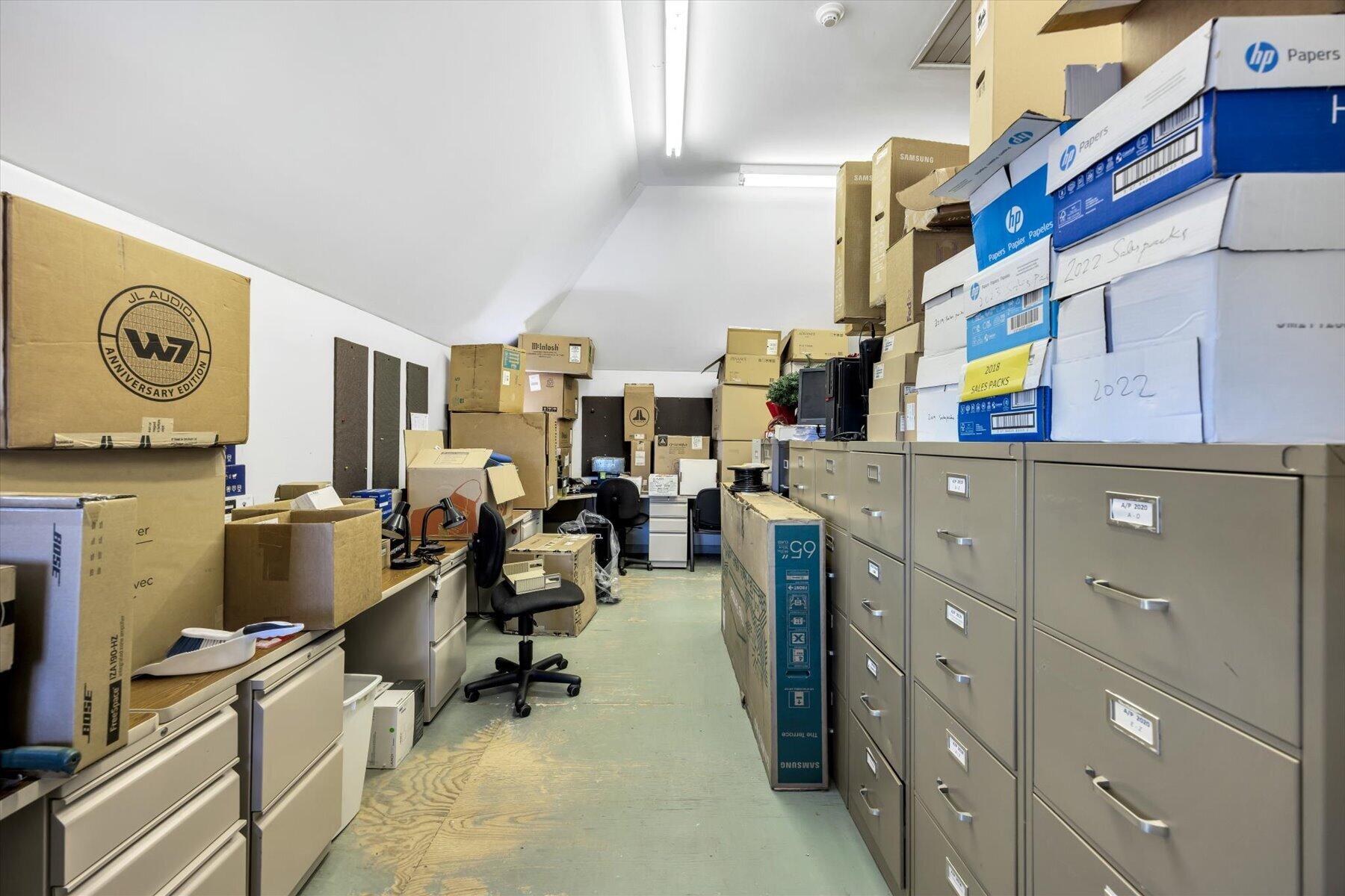 491 Iyannough Road Barnstable MA 02601
