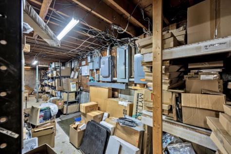 491 Iyannough Road Barnstable MA 02601