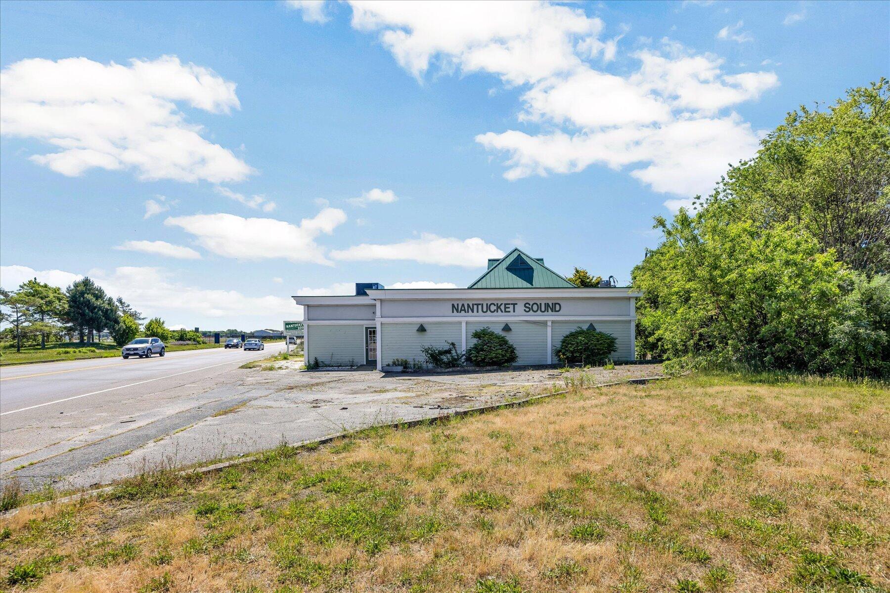 491 Iyannough Road Barnstable MA 02601