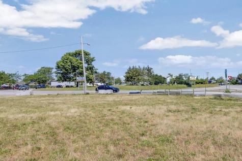 491 Iyannough Road Barnstable MA 02601
