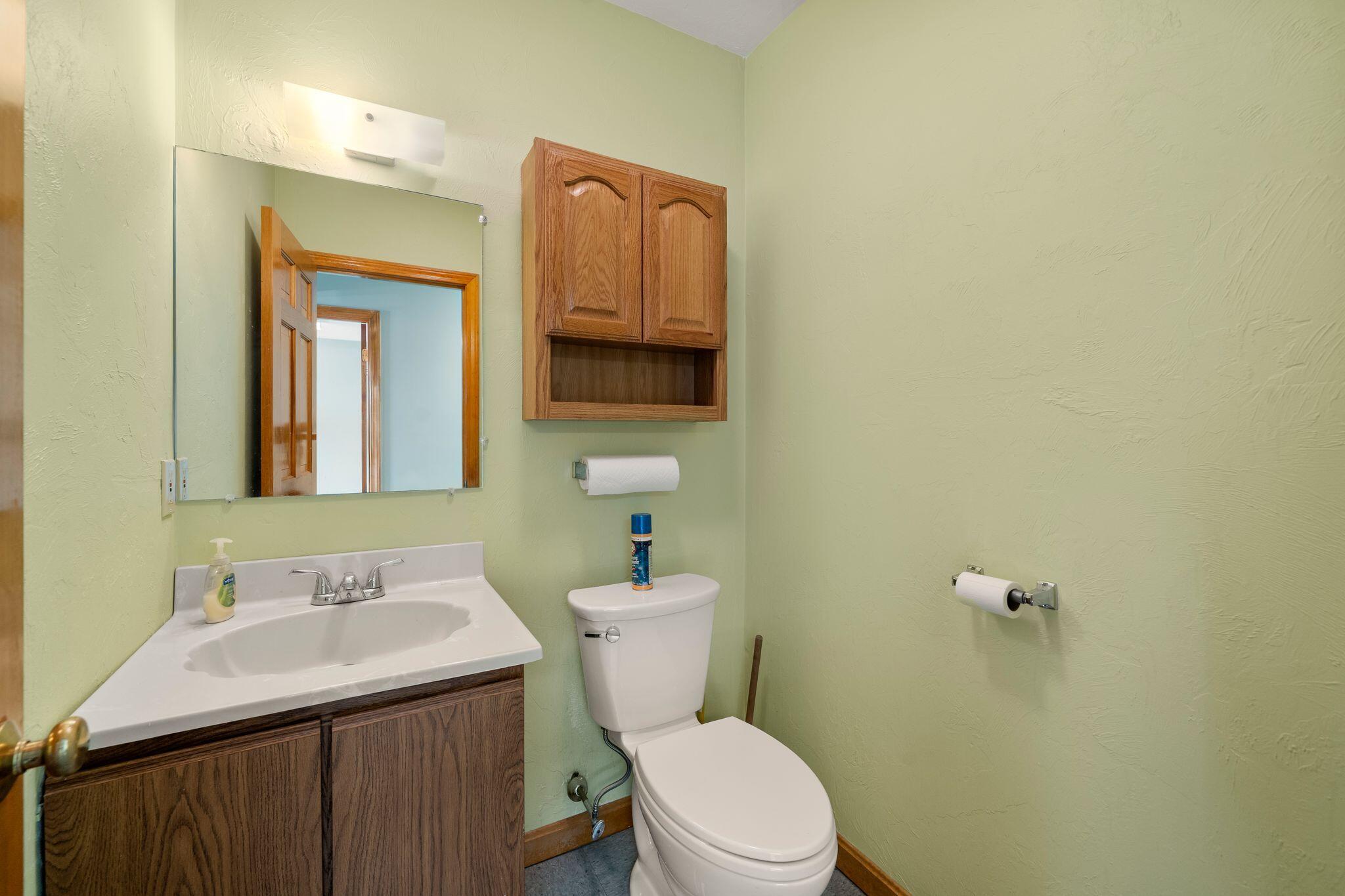 4 Barlows Landing Road Bourne MA 02559