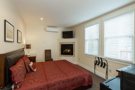 296 Commercial Street MA 02657