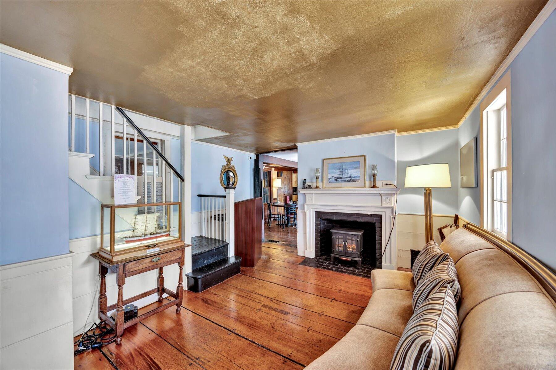 86 Sisson Road Harwich MA 02646