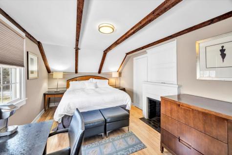 86 Sisson Road Harwich MA 02646