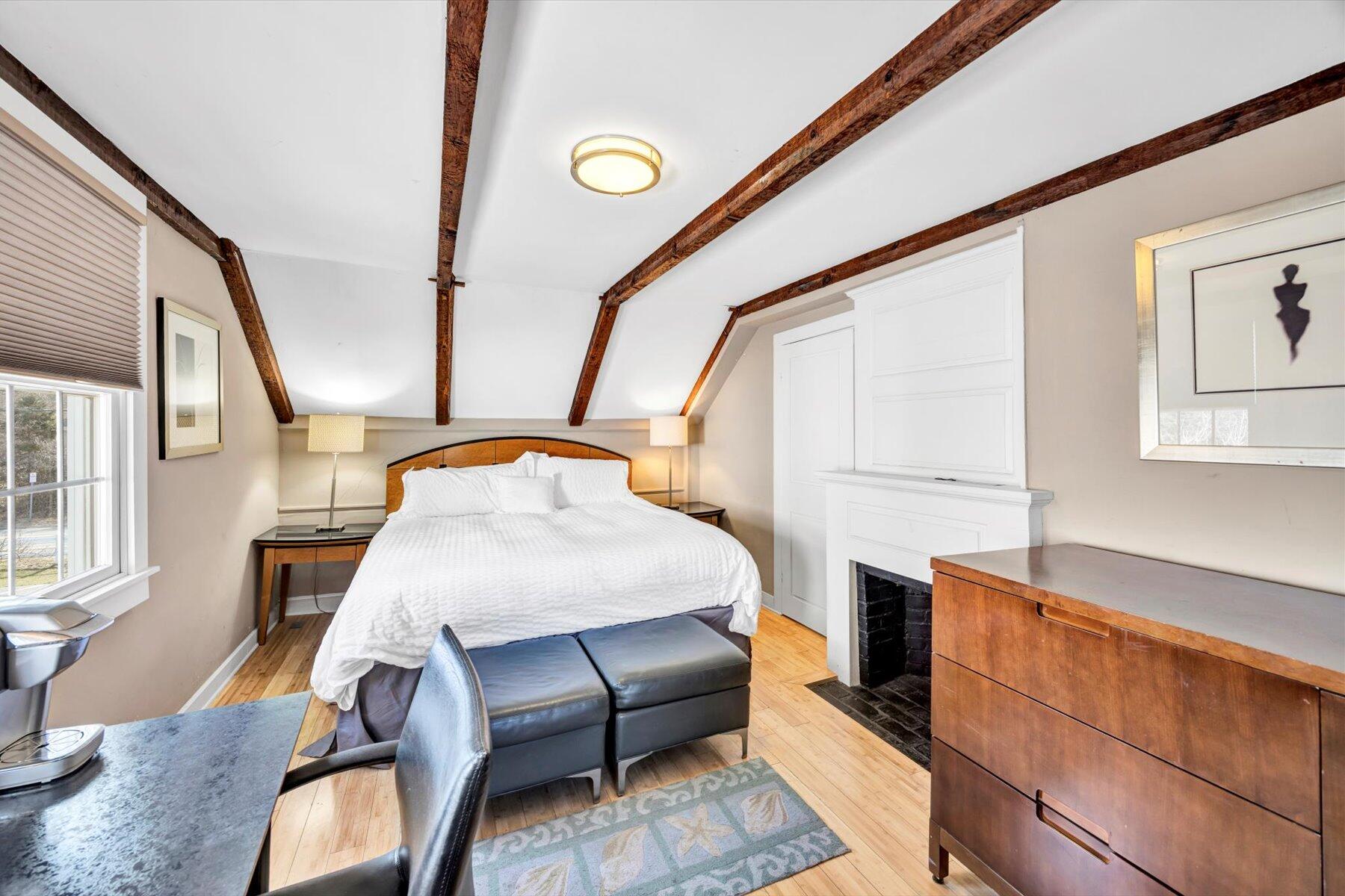 86 Sisson Road Harwich MA 02646