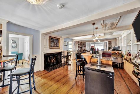 86 Sisson Road Harwich MA 02646