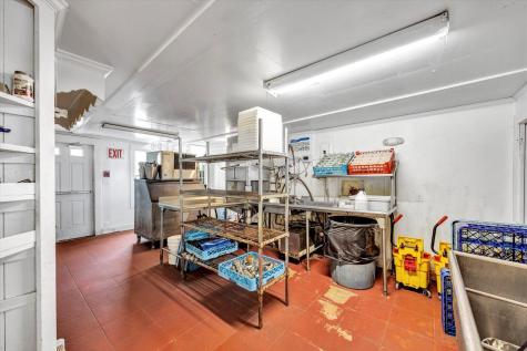 86 Sisson Road Harwich MA 02646