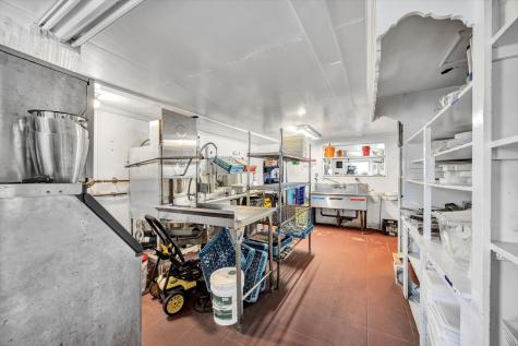 86 Sisson Road Harwich MA 02646