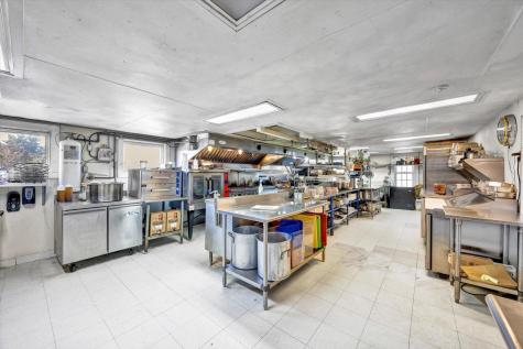 86 Sisson Road Harwich MA 02646