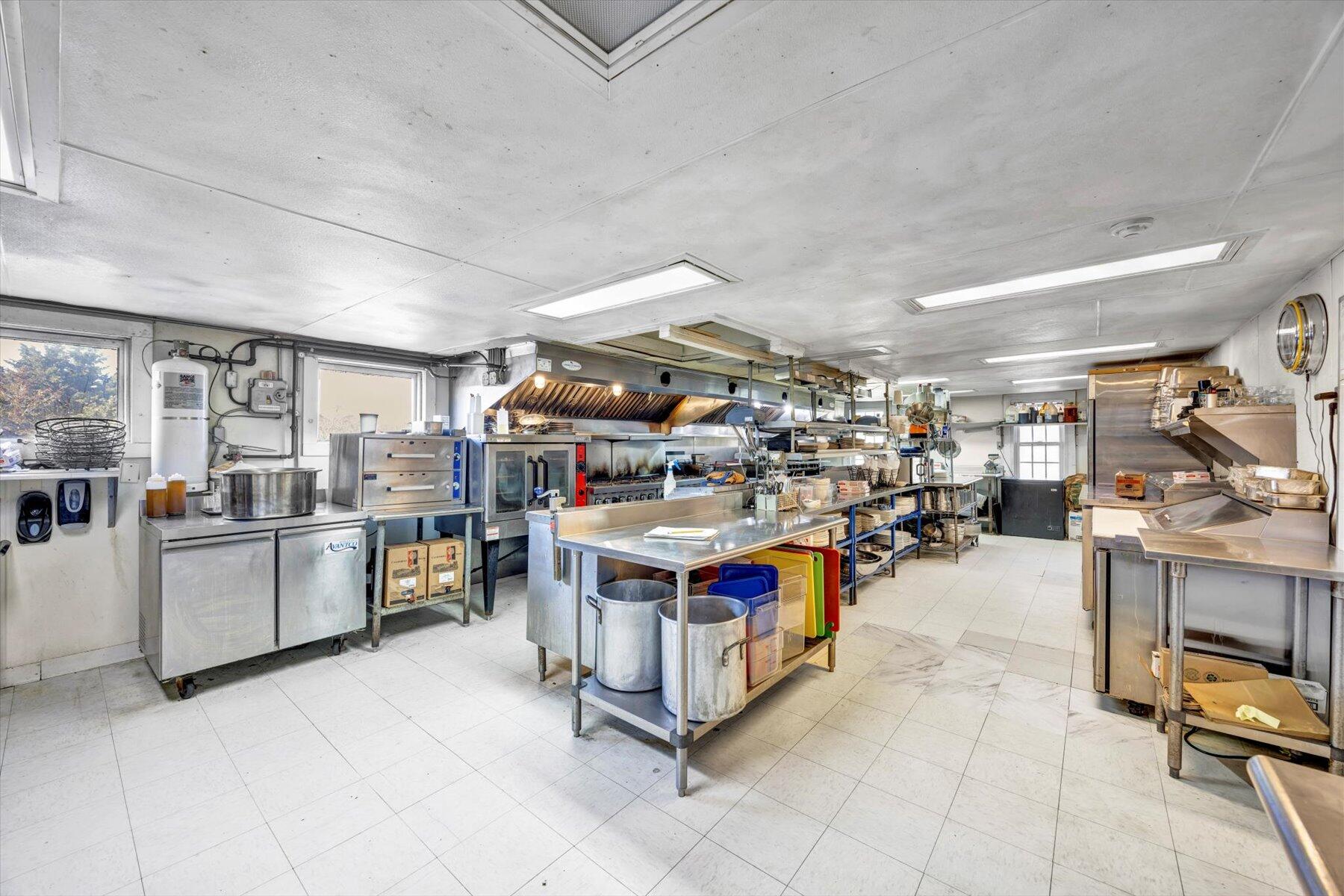 86 Sisson Road Harwich MA 02646